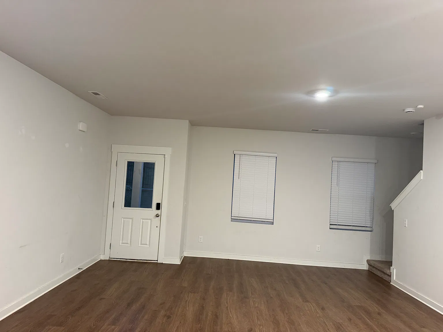 2710 Fordham St — Photo 4