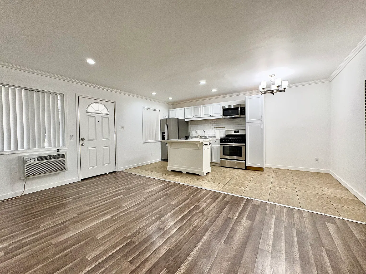 1 bed, 674 sqft, $2,100 — Photo 3