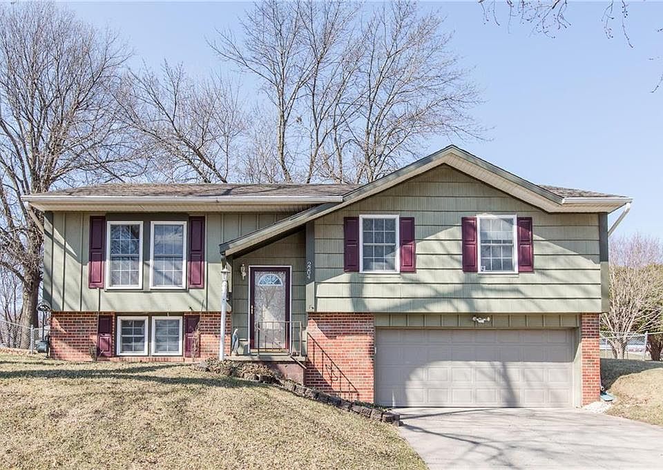 1st image of 2204 Cranberry Hill Ln