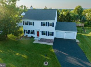 2329 Casmar Way, Gilbertsville, PA 19525