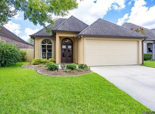 5638 Hidden Ridge Ln, Baton Rouge, LA 70816