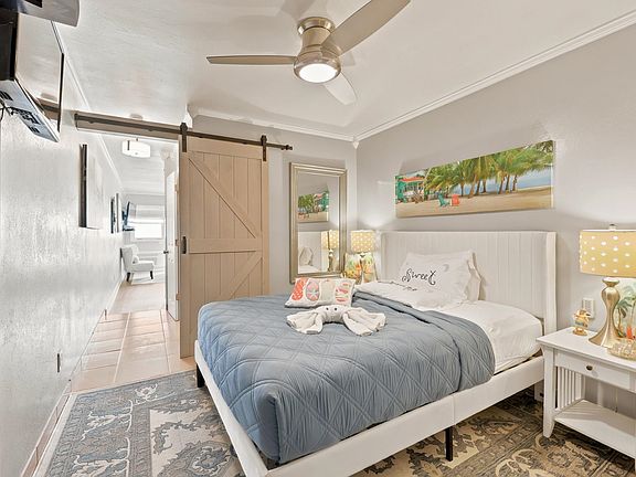 4th image of 909 S Ocean Blvd. #303