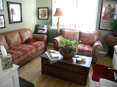 4th image of 17 North St APT 2