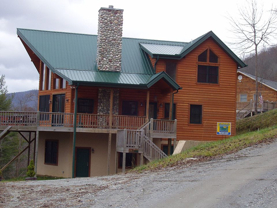 View of Lodge from Street