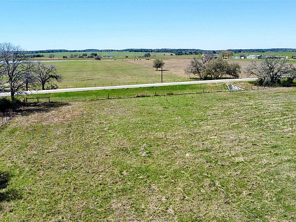 3rd image of 1-304 Rosanky Hwy