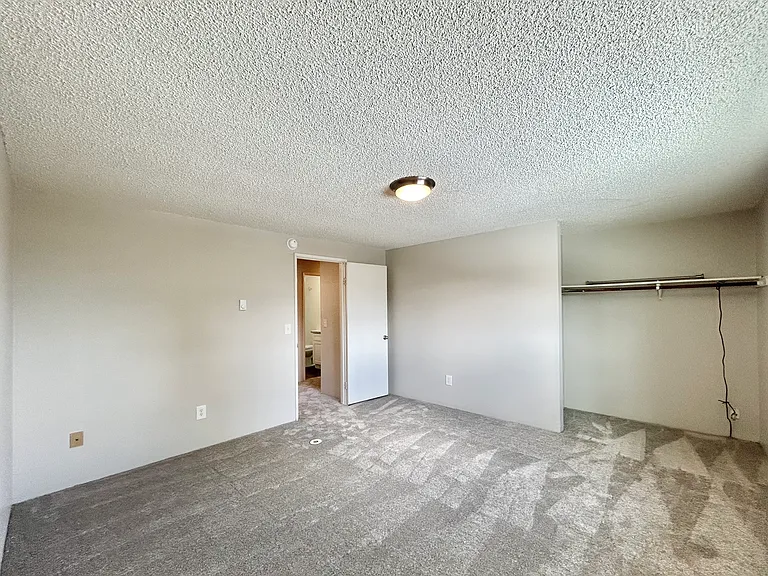 Canby Gardens Townhomes — Photo 10
