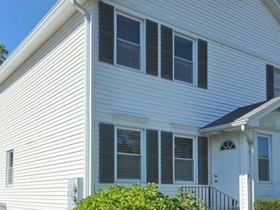 55 N Main St APT 2, Belchertown, MA, 01007