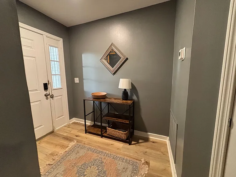 1007 Stonegate Dr #A — Photo 3