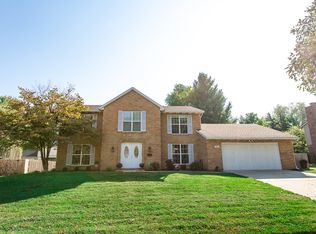906 Meadowlark Dr, O Fallon, IL 62269