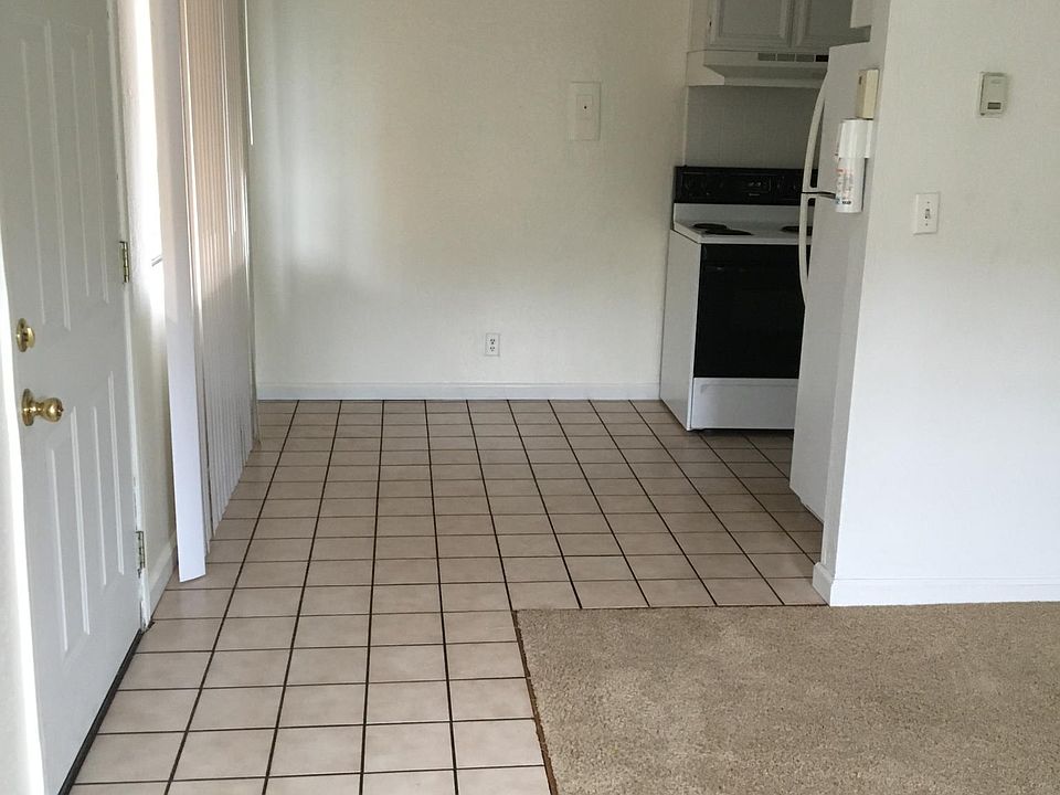 1st image of 153 Lee St #C