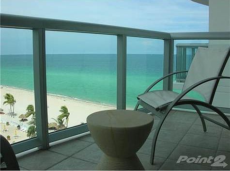4th image of 18683 Collins Ave #2003