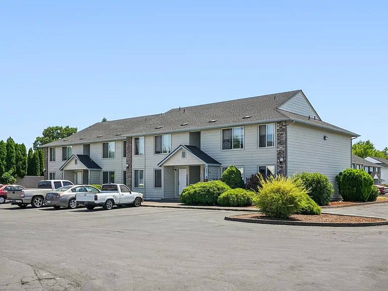 Ridgeland Apartments — Photo 6