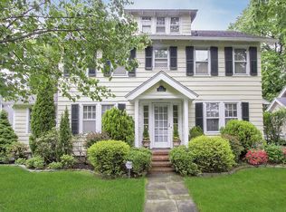 113 Lee Rd, Scarsdale, NY 10583