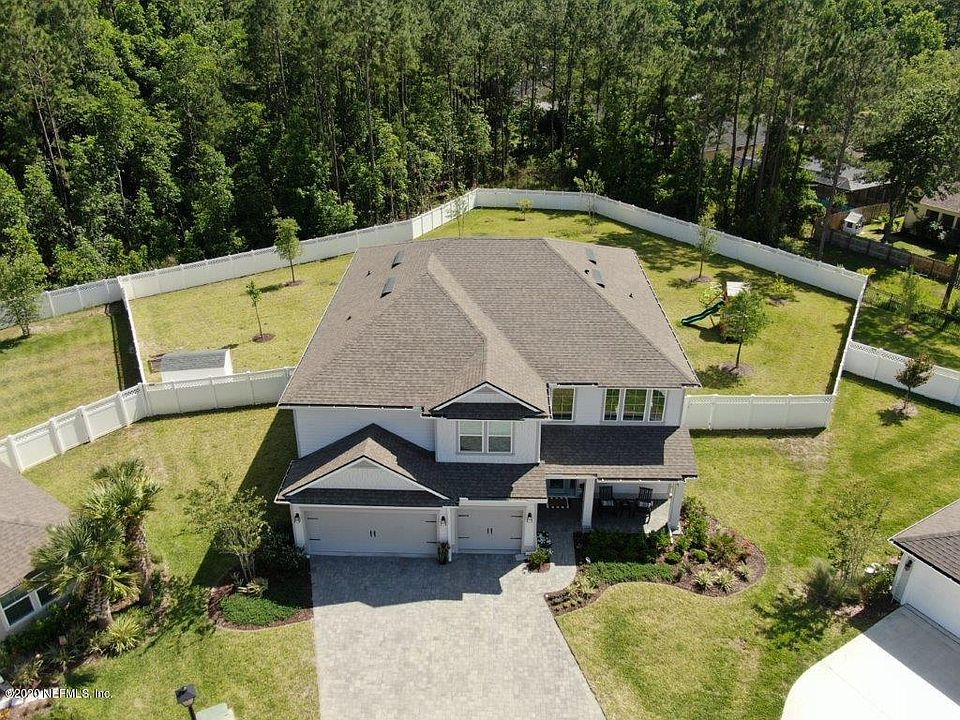 1st image of 901 Rustlewood Ln