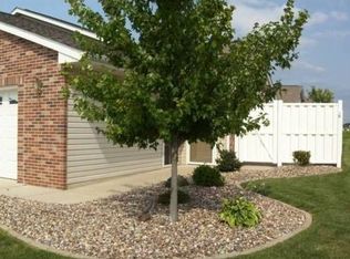 616 Layne Dr APT 4, West Burlington, IA 52655