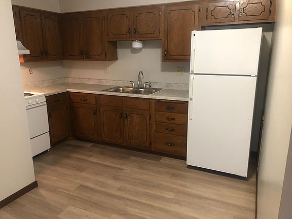 4th image of 501 S 1st Ave APT 17