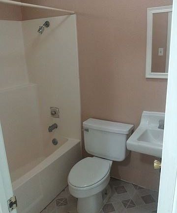 5th image of 5170 La Dorna St
