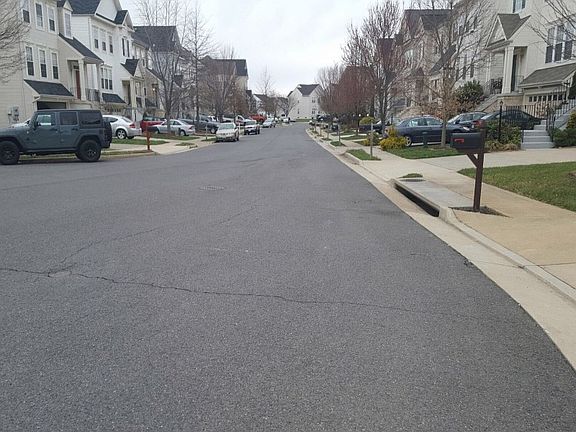5th image of 8851 Flatbush Ct