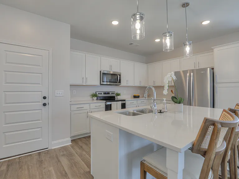 1801 Townhomes — Photo 6
