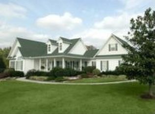 1742 Doc Terry Rd, Dandridge, TN 37725