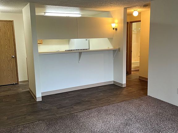 5th image of 7106 NE Hazel Dell Ave #14