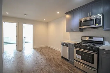 Rented by Next Door Realty NYC