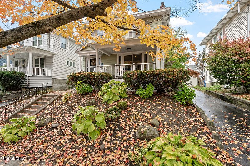 2nd image of 12 Fairlawn Avenue
