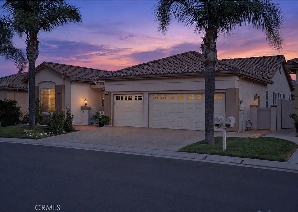 1st image of 4979 Singing Hills Dr
