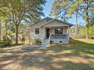 7306 Commodore Rd, Hollywood, SC 29449