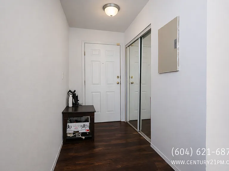 10668 138th St #308 — Photo 12
