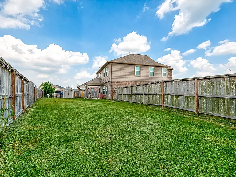 3030 Currier Ct — Photo 31