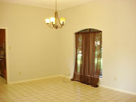 3rd image of 3117 Brant Dr