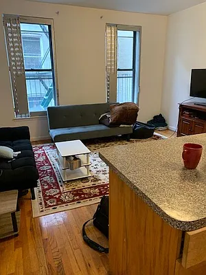 Rented by Bond New York | media 2