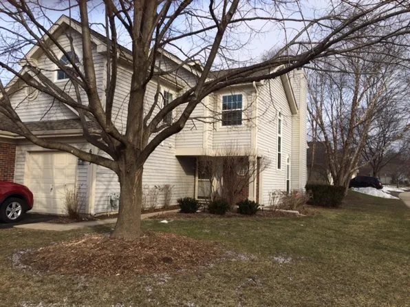 605 Cobblestone Ct, Elgin, IL 60120