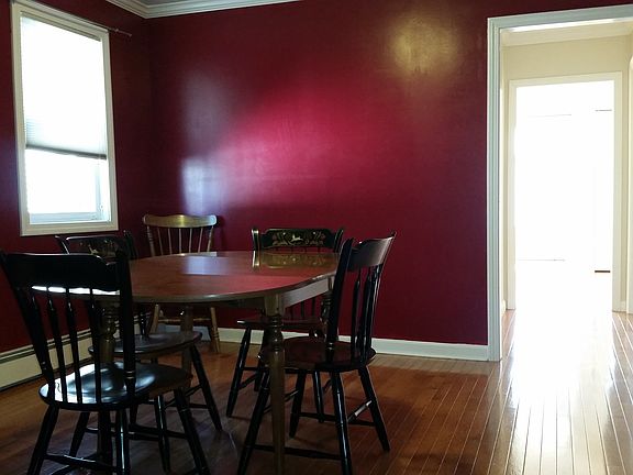 3rd image of 48 Vine St #1