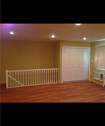 3rd image of 15021 Jewel Ave