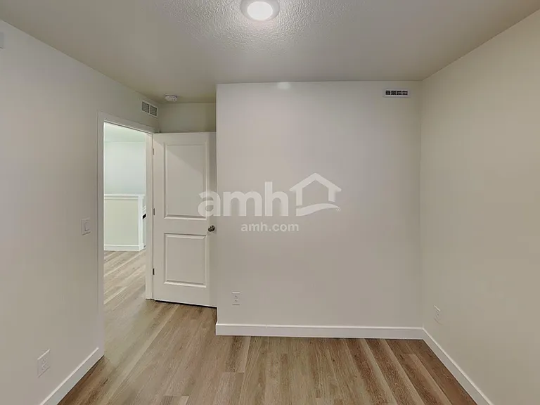 8939 S Franklin John Rd — Photo 14
