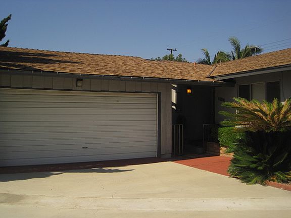Covered Breezeway