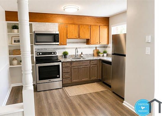 4th image of 414 Raynor St #D2
