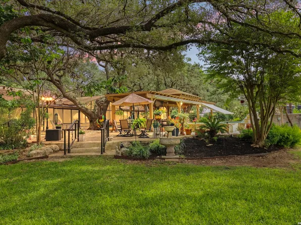 9477 WINDWOOD DR, Boerne, TX 78006