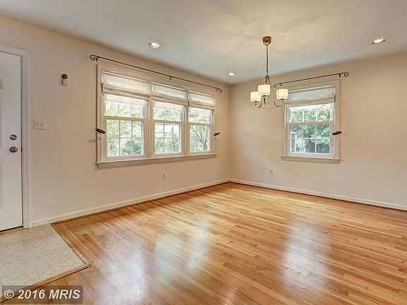 2nd image of 1019 Kennon Ct