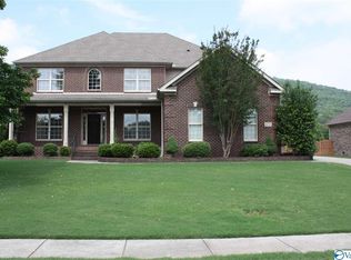 6711 Mountain Ledge Dr SE, Owens Cross Roads, AL 35763