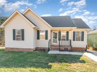 100 Back St, Randleman, NC 27317