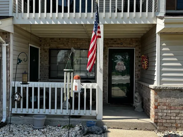 7409 98th AVENUE #D, Kenosha, WI 53142