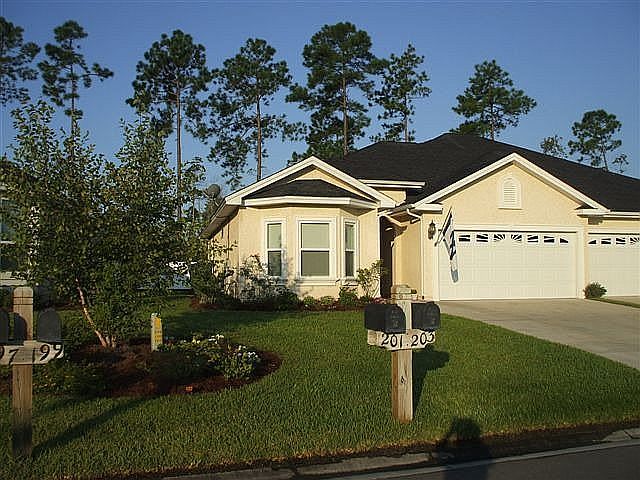 1st image of 201 Austin Ryan Dr