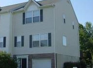 12 Highland Cir, Newark, DE 19713