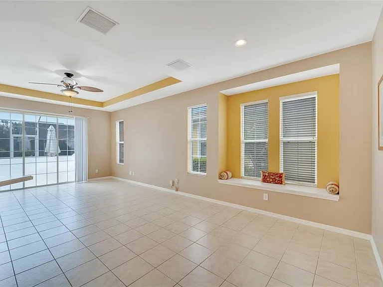 5508 Golden Isles Dr — Photo 16