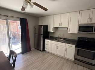 7701 S Roberts Rd APT 1W, Bridgeview, IL 60455