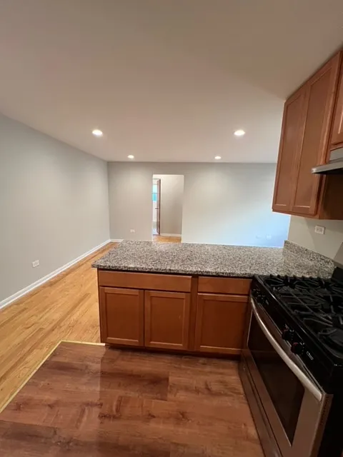 2 bed, $1,695 — Photo 4
