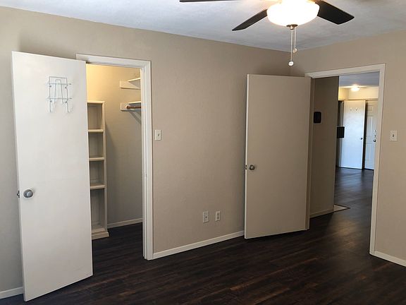 Bedroom / Walk-In Closet